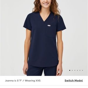 Catarina one pocket figs top navy- L